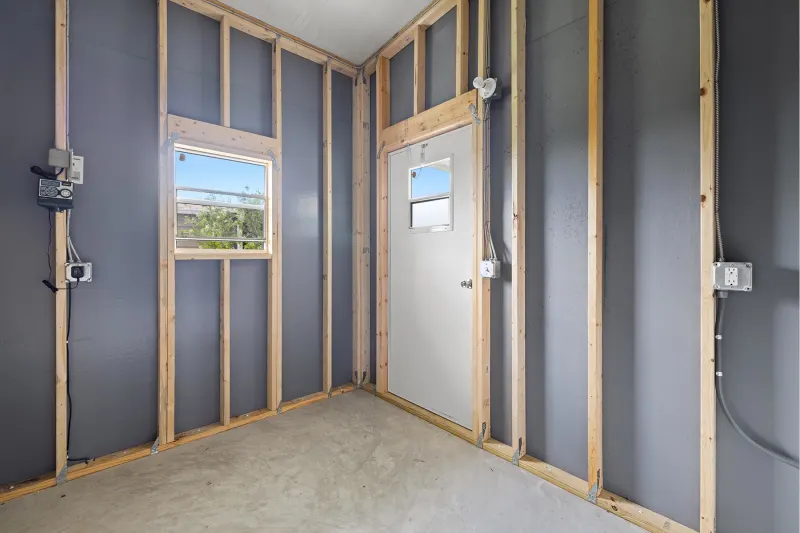 Champion community 2444437 exterior home features