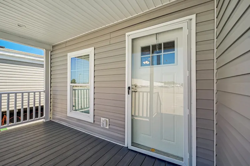Champion community 2856443 exterior home features