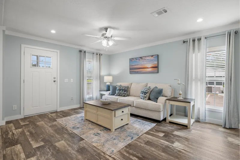 Champion community 2848441 interior home features