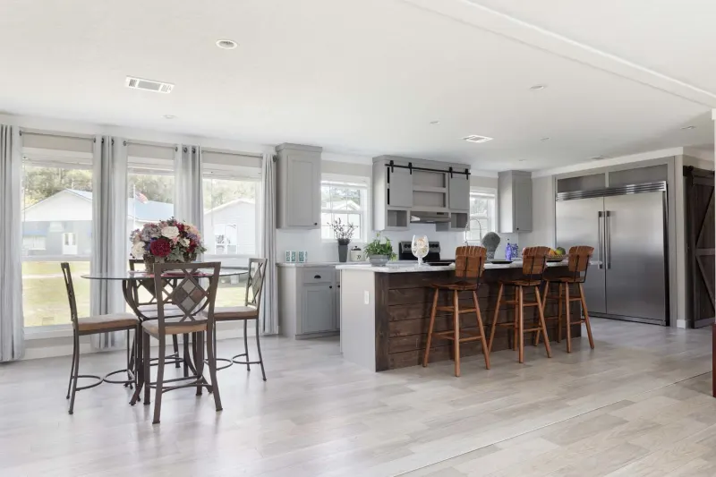 Liberty 2876489 interior home features