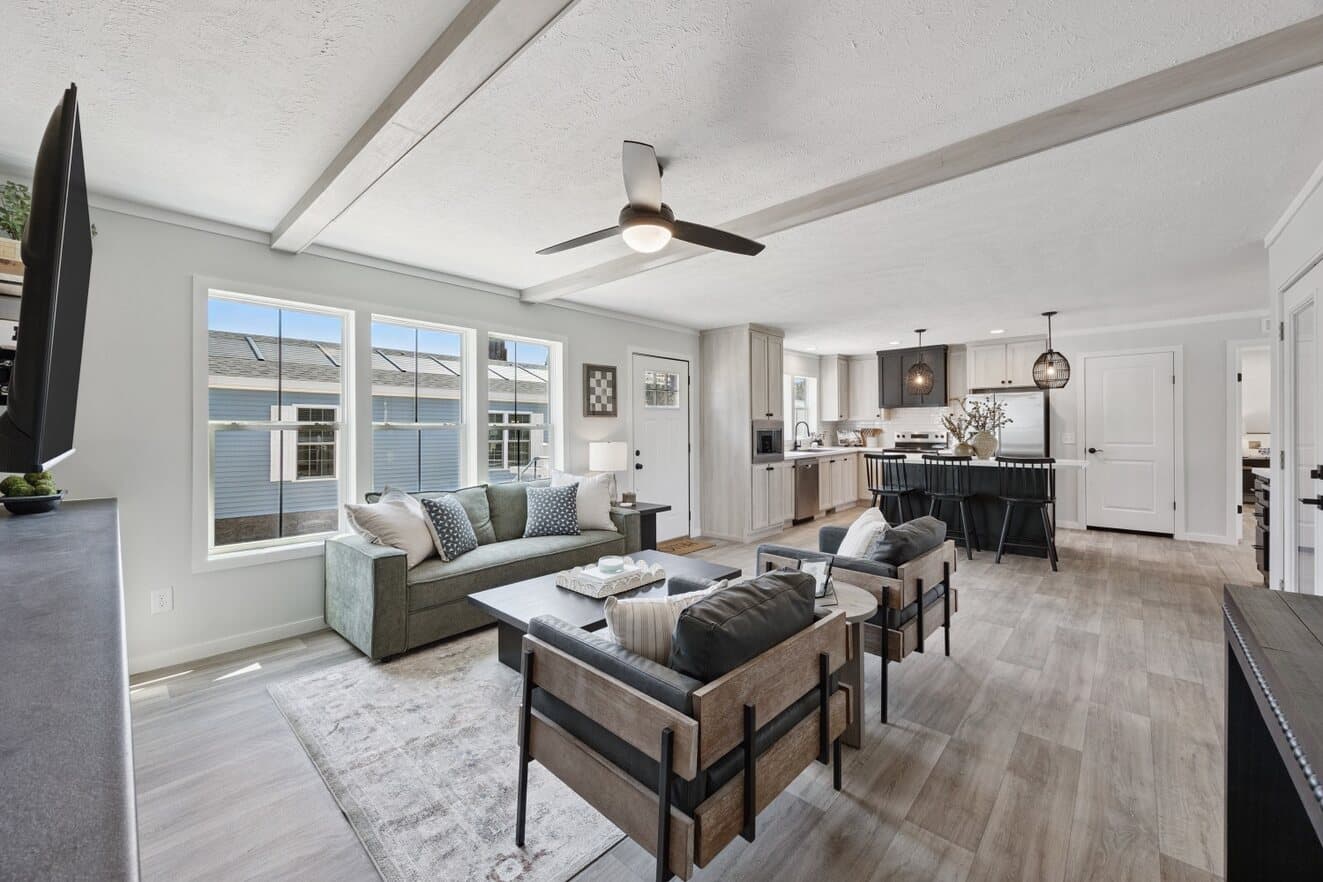 Axis 32563n interior home features