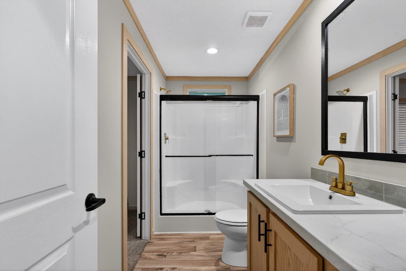 Ignition 32704e bathroom home features