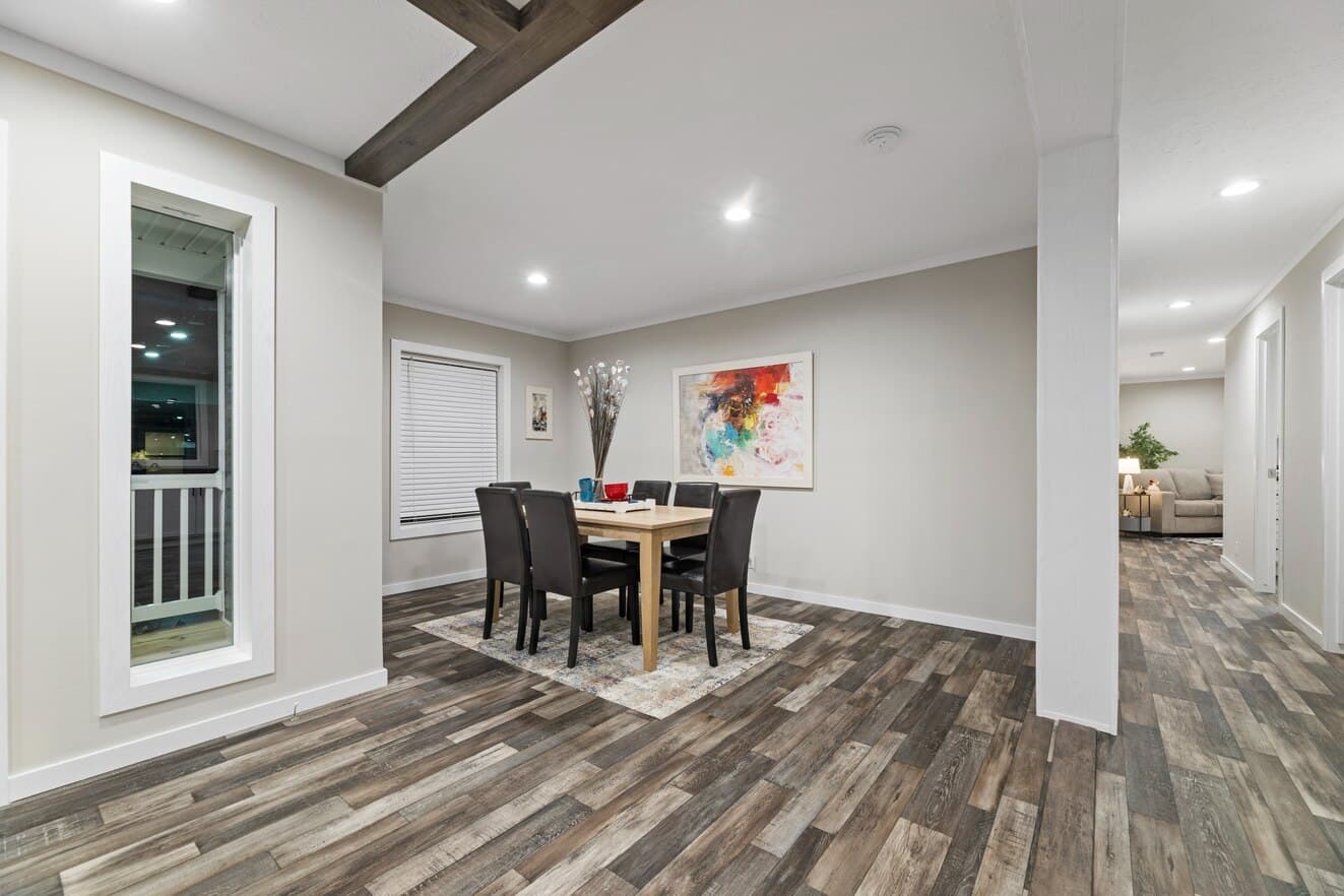 K2 32764p interior home features