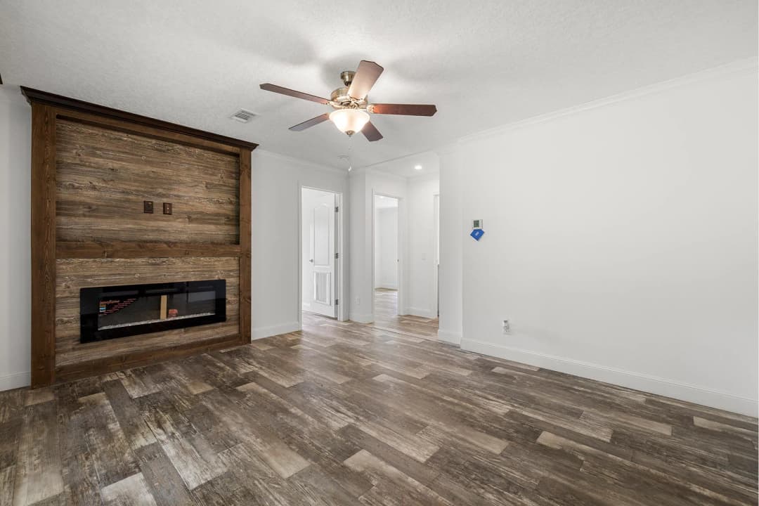 Freedom interior home features