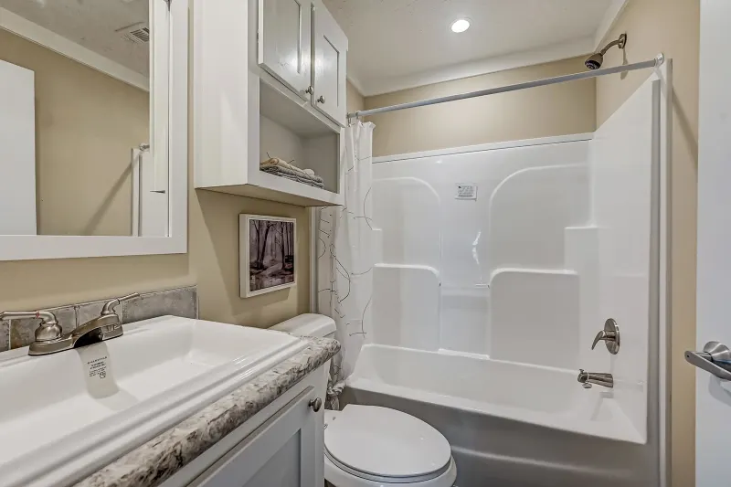Champion community 2444437 bathroom home features