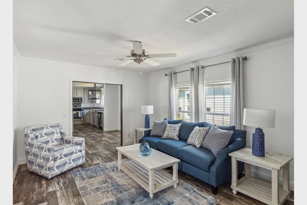 Freedom interior home features