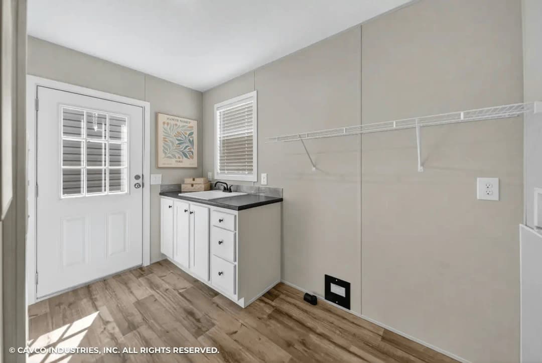 Vantage interior home features