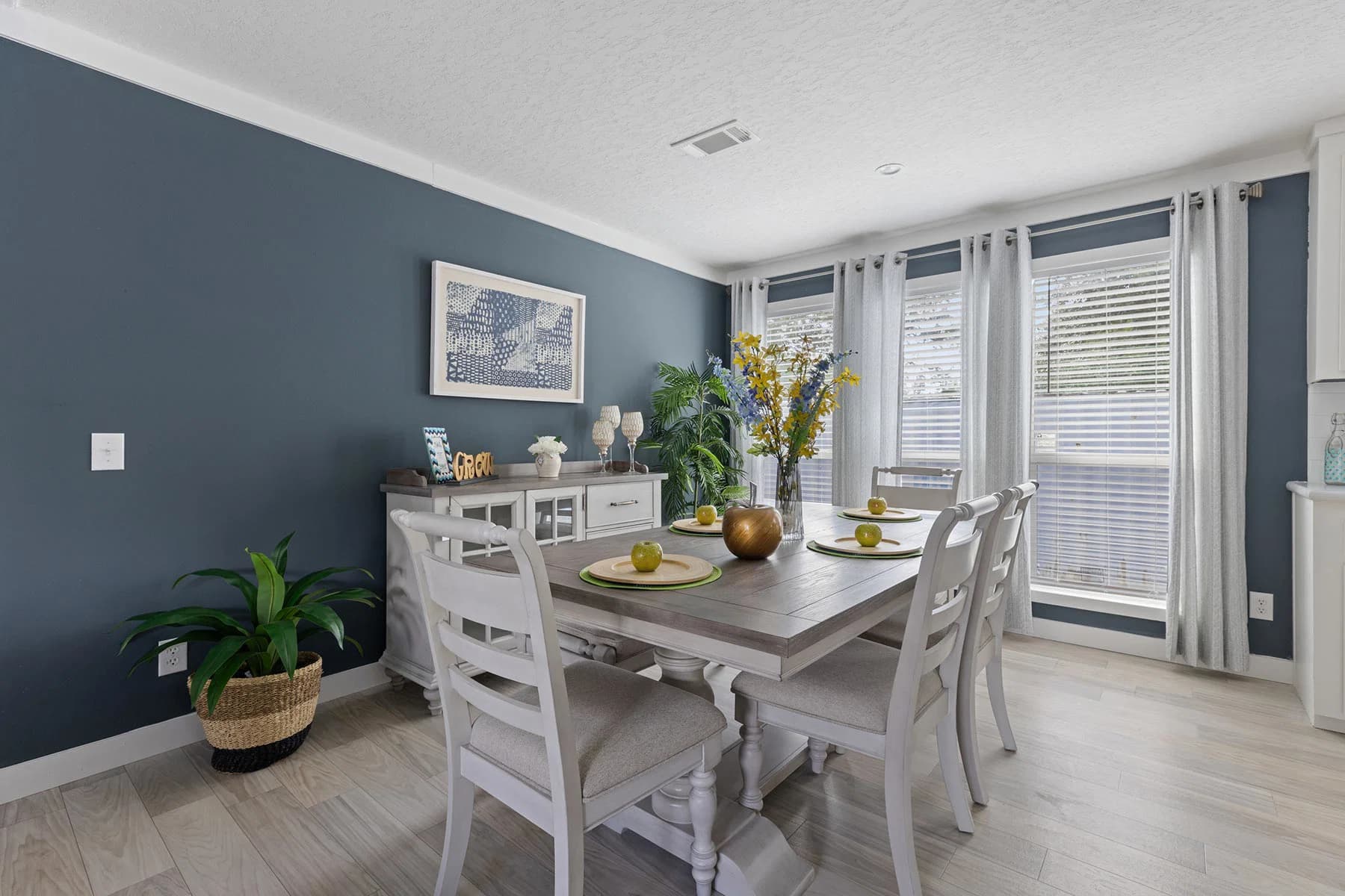 Liberty interior home features