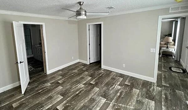Waycross express 2856492 bedroom home features