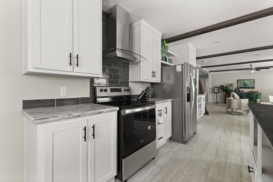 Big beam house 32663x kitchen home features