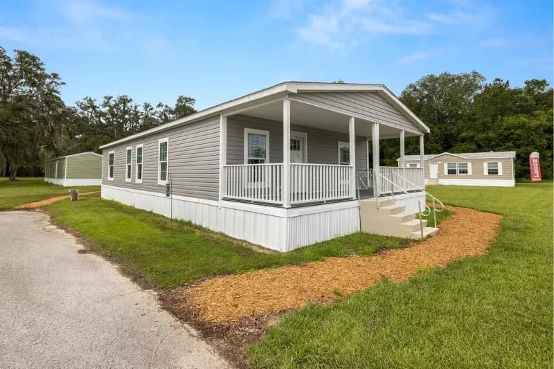 Champion community 2848441 elevation and exterior home features