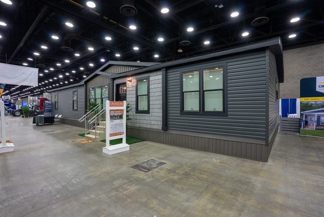 Aura 28644n exterior home features