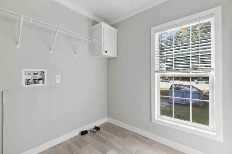 Liberty 2860459 interior home features