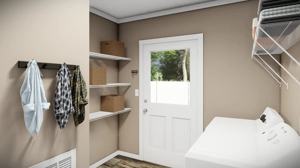 The lloyd ii interior home features