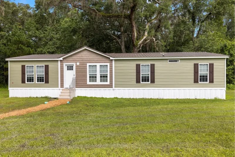 Freedom 2860520 hero, elevation, and exterior home features