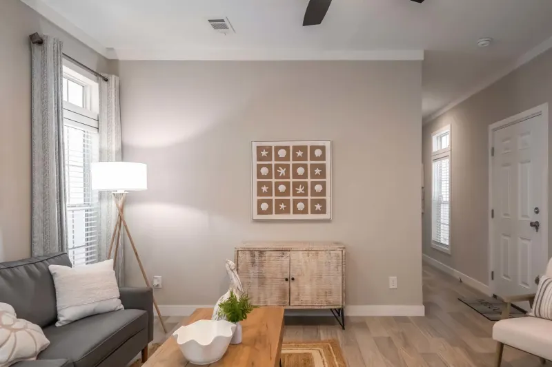 Icon 1676516 interior home features