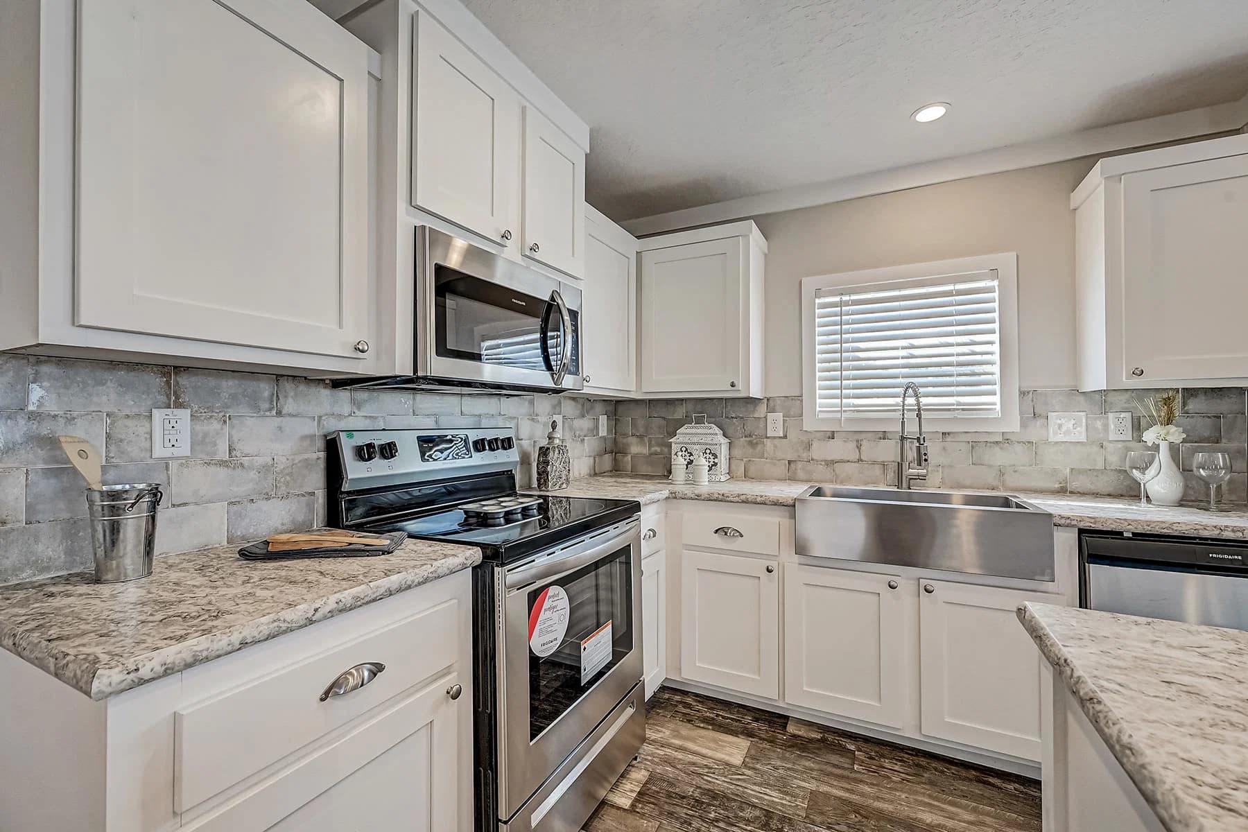 Champion community kitchen home features