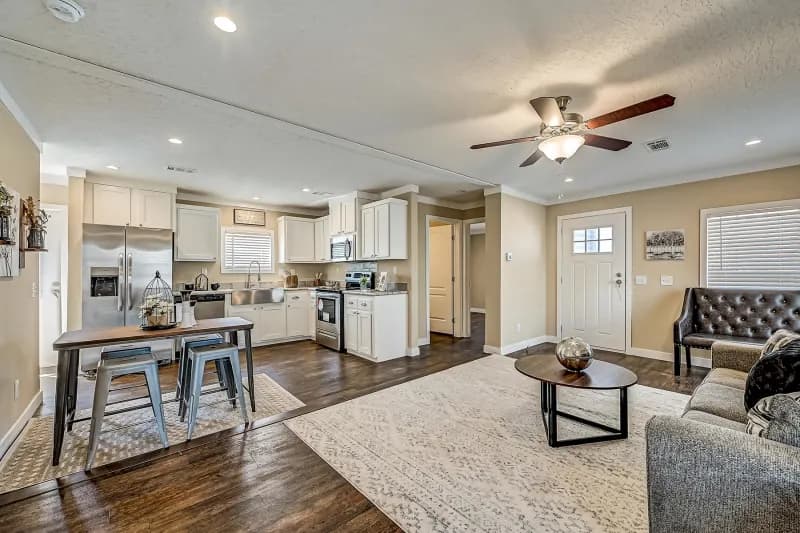 Champion community 2444437 interior home features