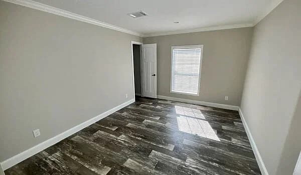 Waycross express 2856492 bedroom home features