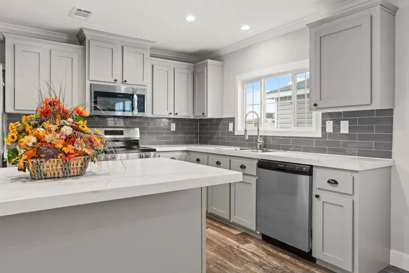 Waycross express 3258494 kitchen home features