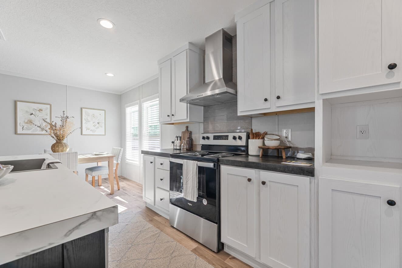 Vivid 28603n kitchen home features