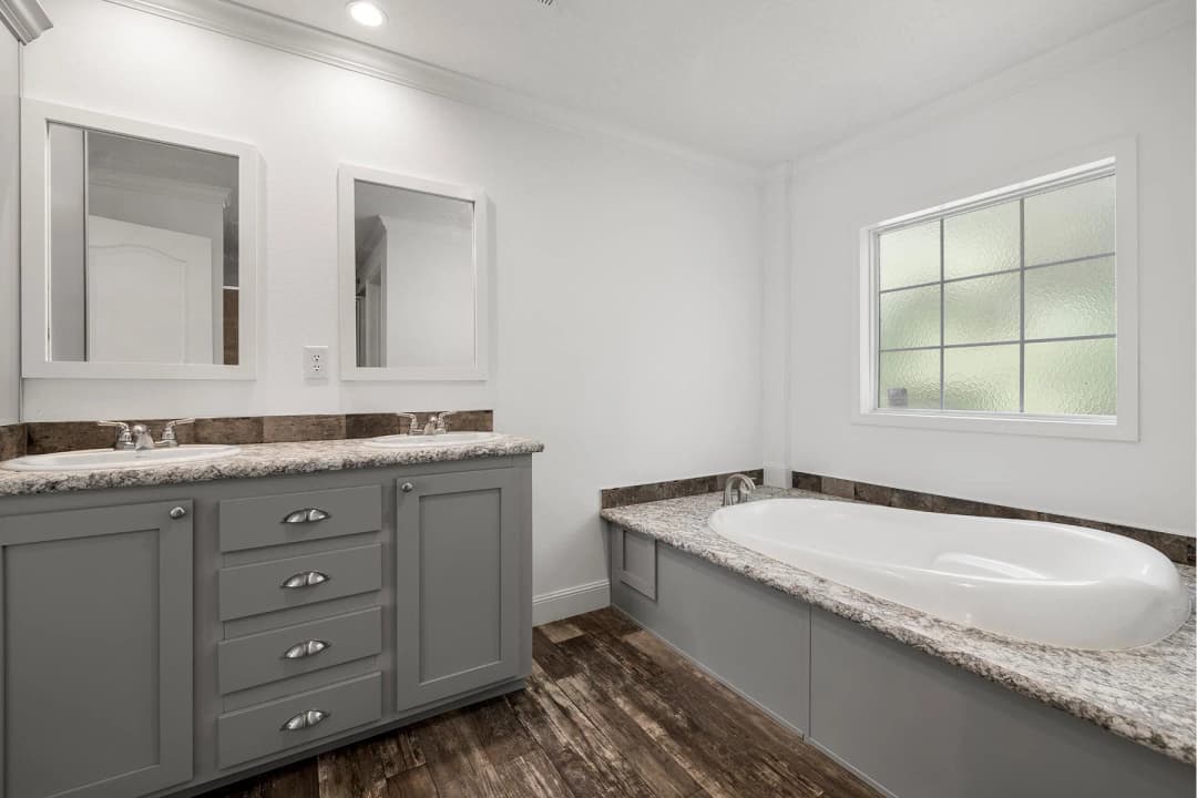 Freedom bathroom home features