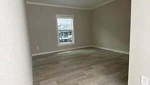 Legend 3260495 bedroom home features