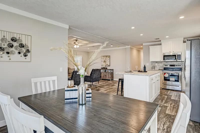 Champion community 2856443 kitchen home features