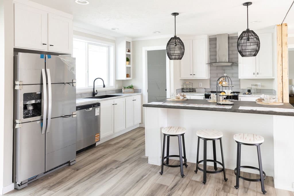 Champ 28563t kitchen and hero home features